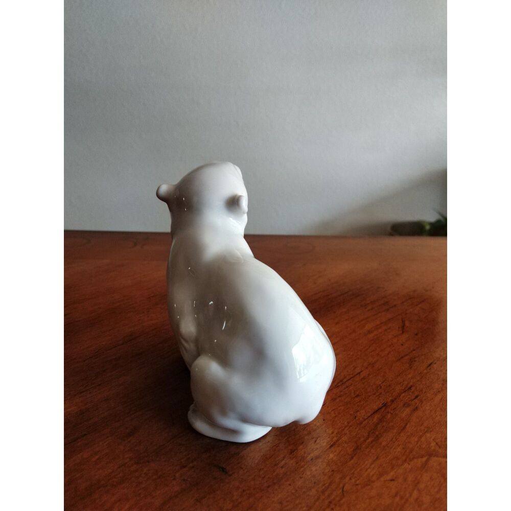 Damage* Vintage Lomonosov Porcelain (LFZ) Polar Bear Figurine 4.5" White - Picture 9 of 11